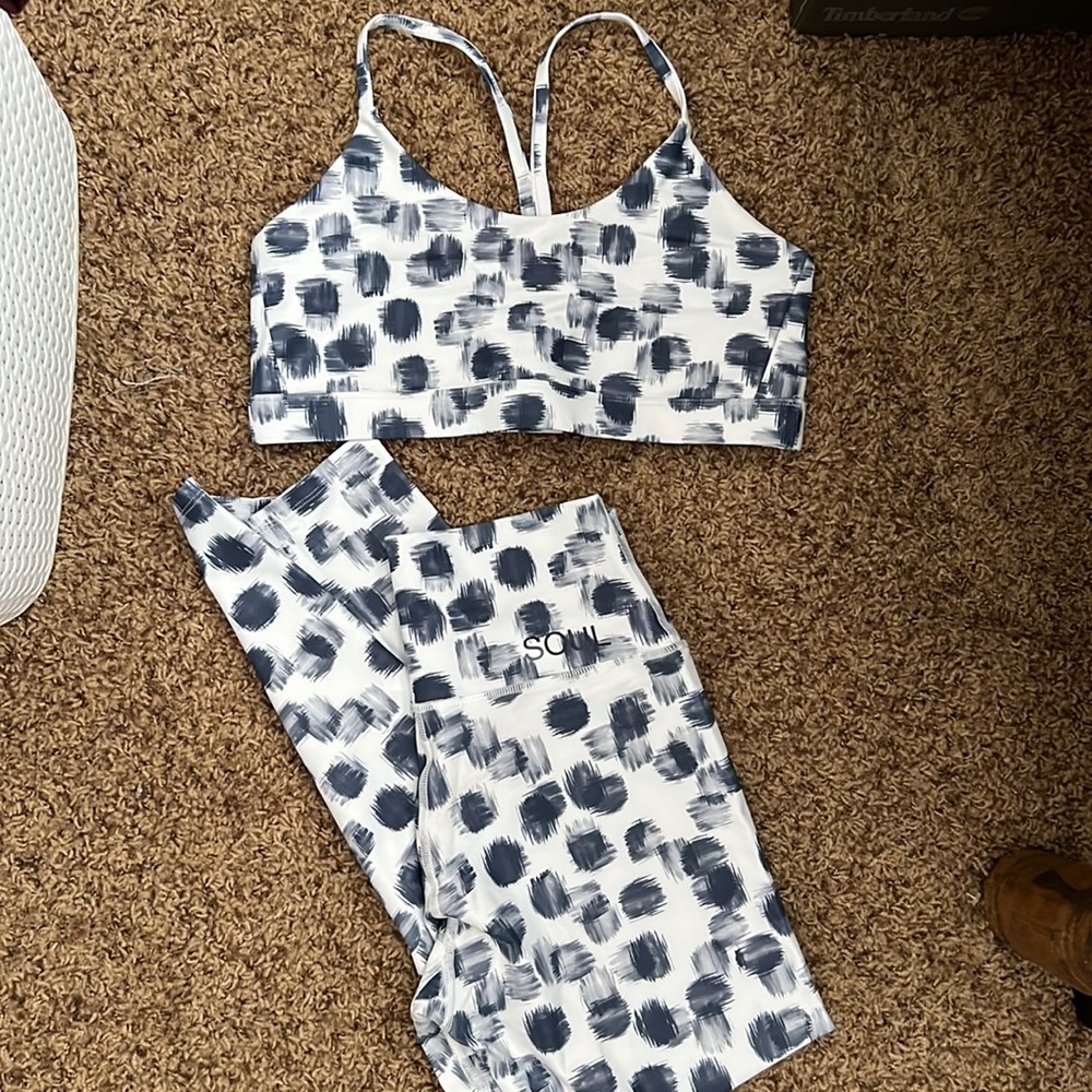 Soul Cycle Leggings and Bra Set